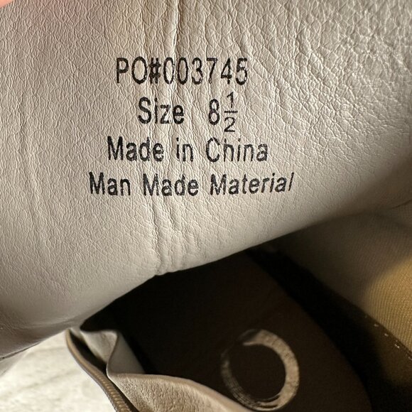 Journee Collection Baylor Women Boots Size 8.5 Ankle Block Heel Gray Lace Up NWB - Picture 7 of 11